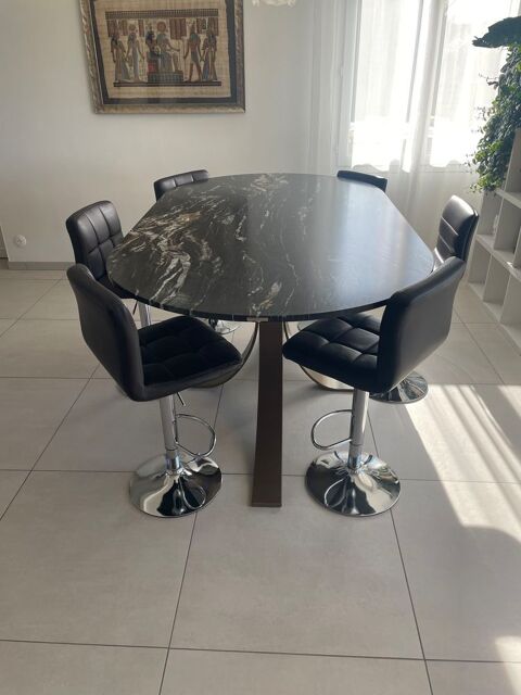 Table plateau granit et piétement en fer traité 3000 Lolif (50)