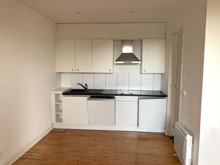  Appartement à louer 2 pièces 42 m²