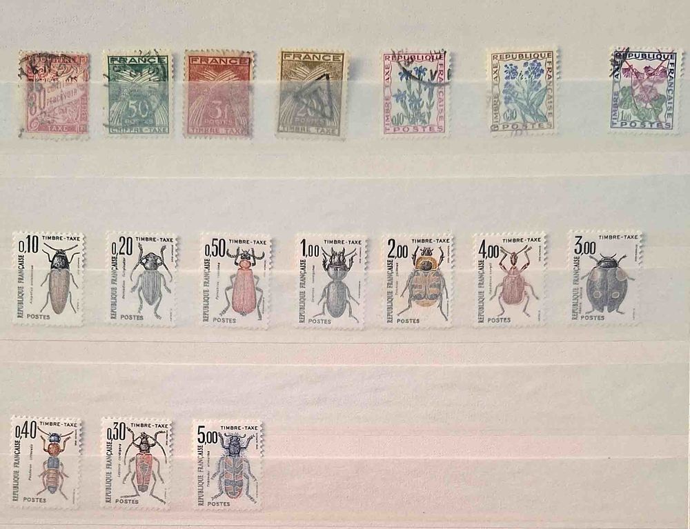 S&eacute;rie de timbres de collection de France B 