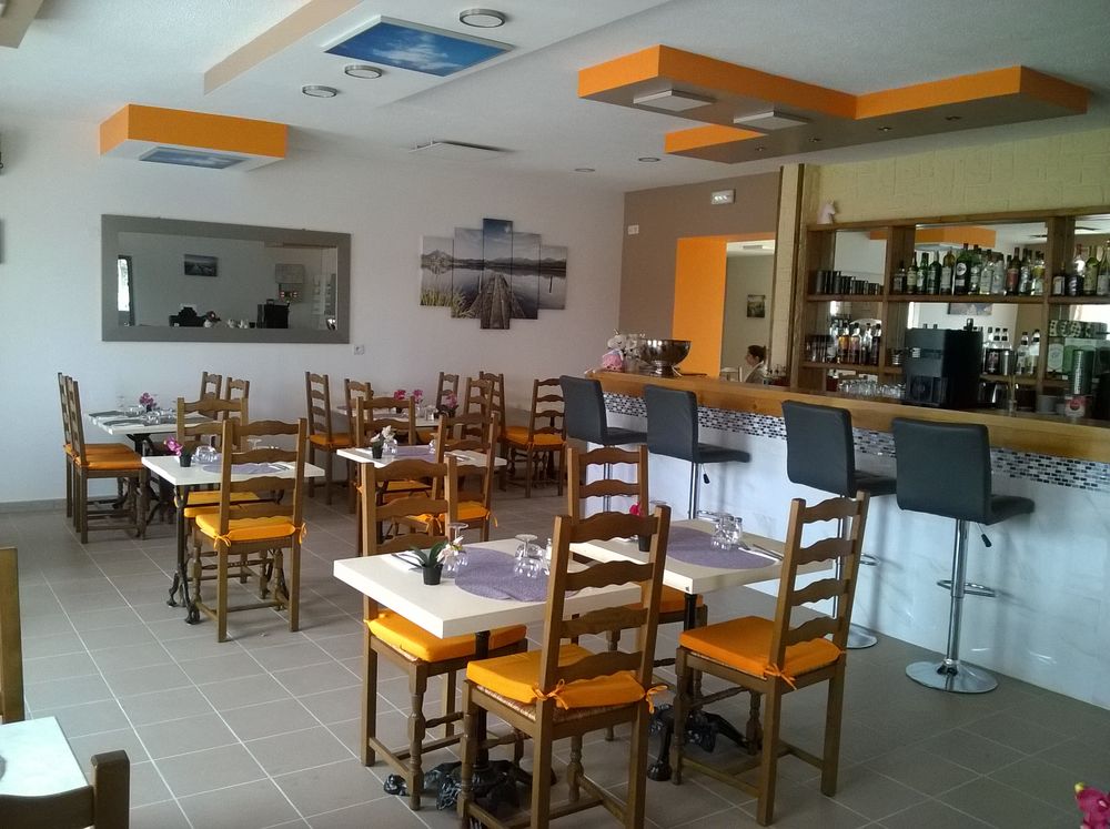 Vente Hôtel particulier FOND DE COMMERCE HOTEL-RESTAURANT Livron-sur-drôme