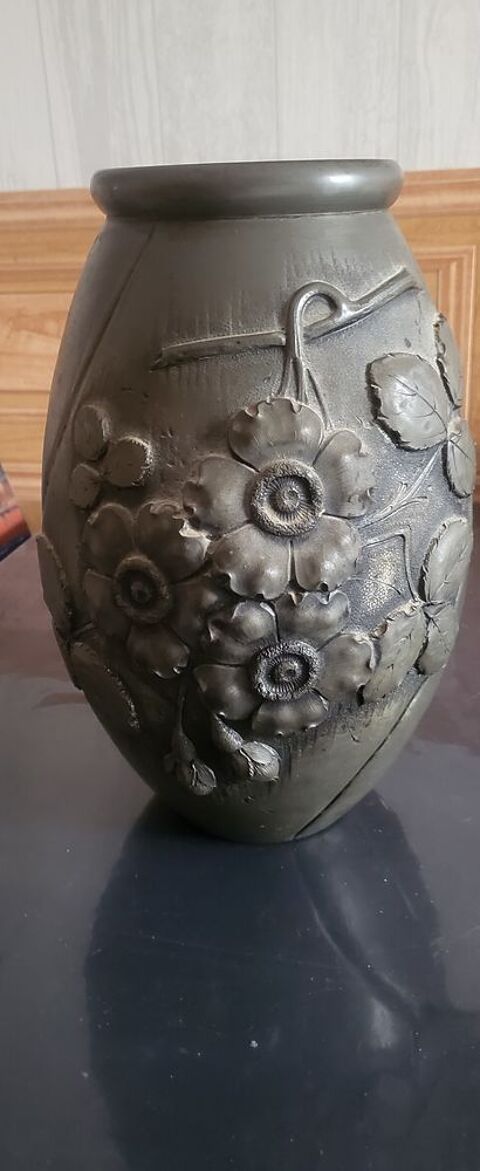 vase étain 60 Montluçon (03)