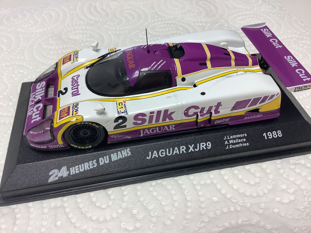 JAGUAR XJR9 24H DU MANS 1988 1/43 voiture miniature 