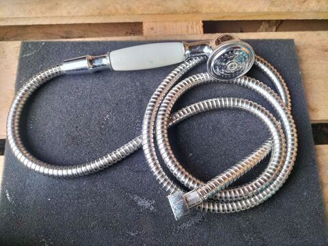 ensemble de douche ancien 30 Le Mont-Saint-Michel (50)