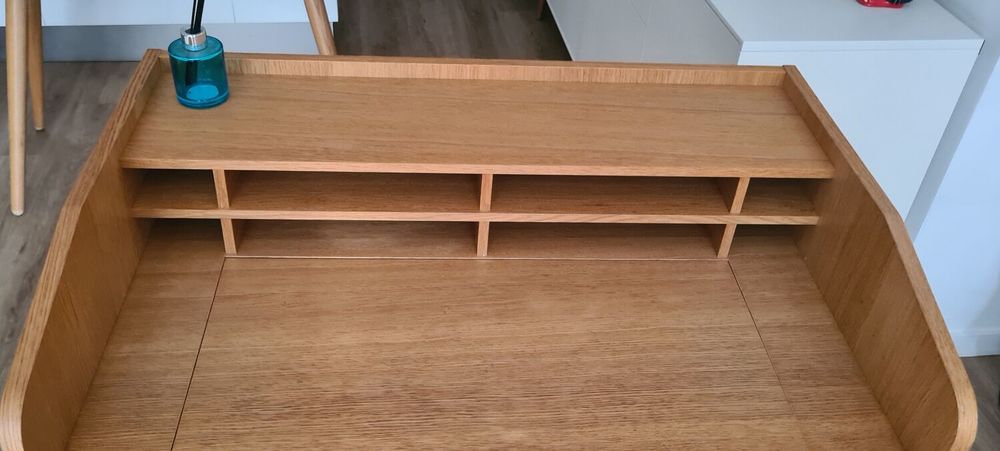 Tr&egrave;s beau bureau Habitat style secr&eacute;taire en bois massif Meubles