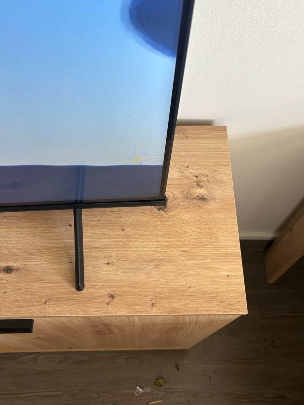 4chaises+table &agrave; manger+meuble tv/buffet Meubles