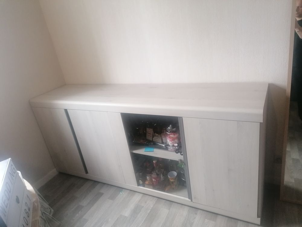 Buffet 4 portes Meubles