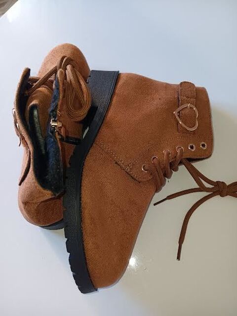 Bottes d'automne �l�gantes taille de �tiqette :   70 N�mes (30)