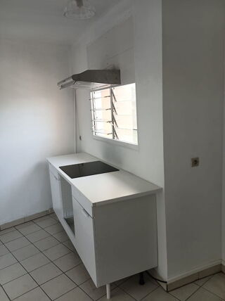  Appartement � louer 3 pi�ces 68 m� Saint-denis