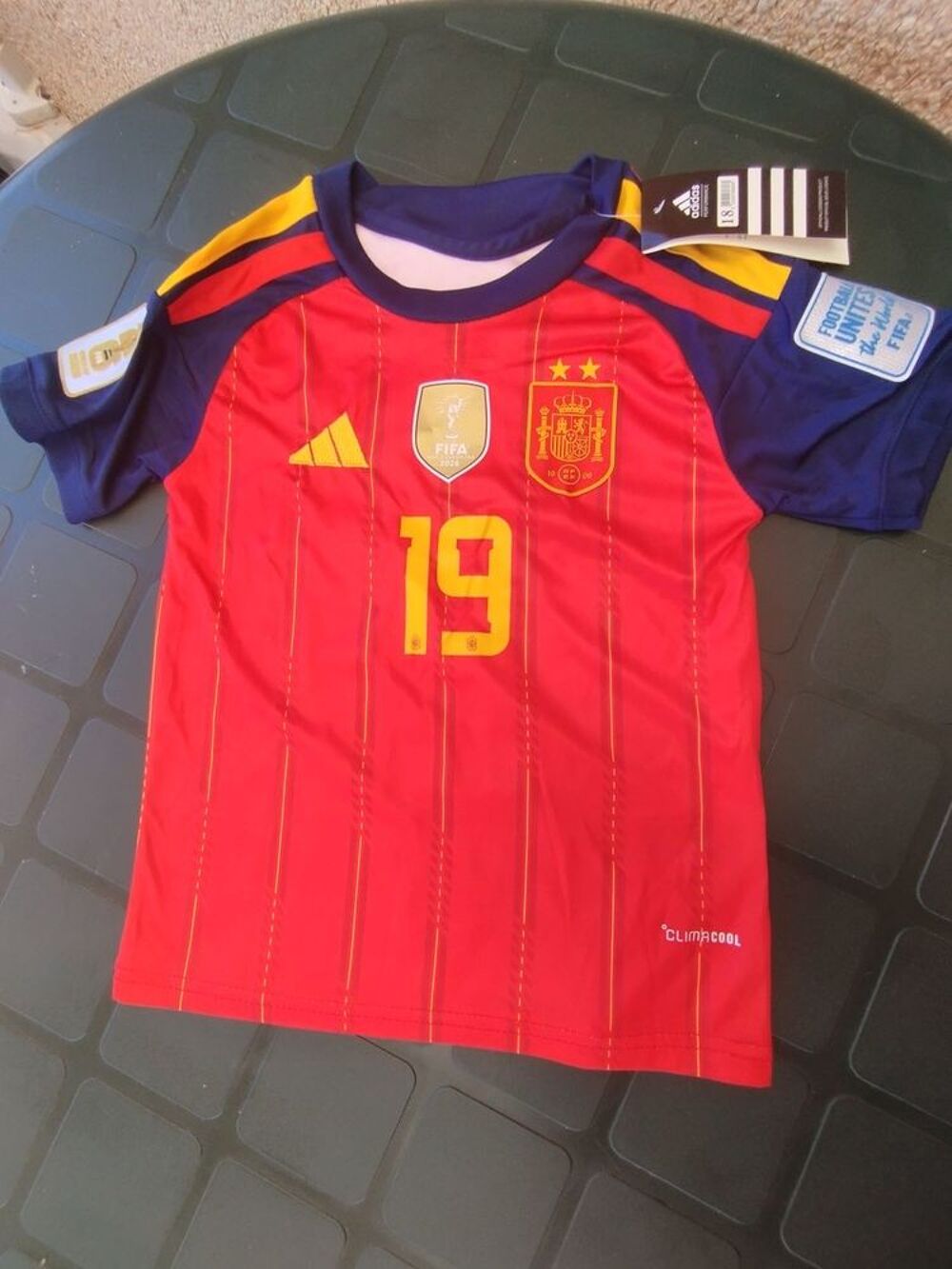Nouveau maillot Espagne 2 &eacute;toiles championne du monde 2026 Sports