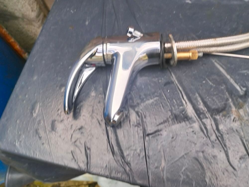 mitigeur lavabo Jacob delafon Bricolage