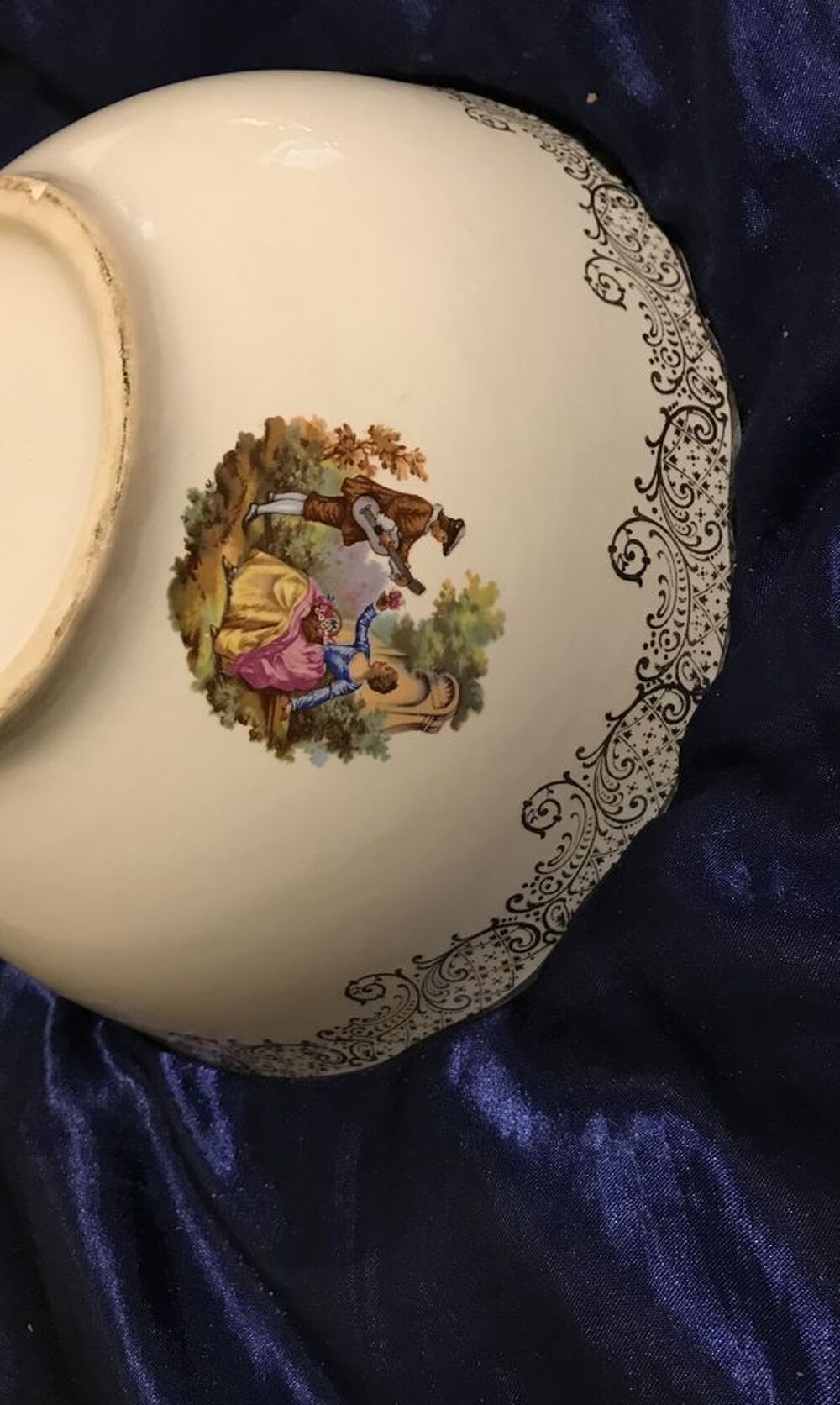 saladier ancien en porcelaine de paris XIX eme si&egrave;cle Décoration