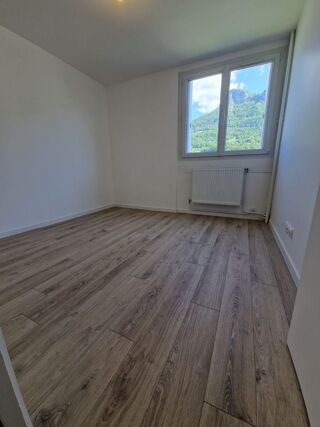  Appartement � vendre 5 pi�ces 93 m�