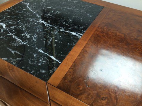 Lot de 5 meubles de sjour en merisier massif et marbre . 2900 Andernos-les-Bains (33)