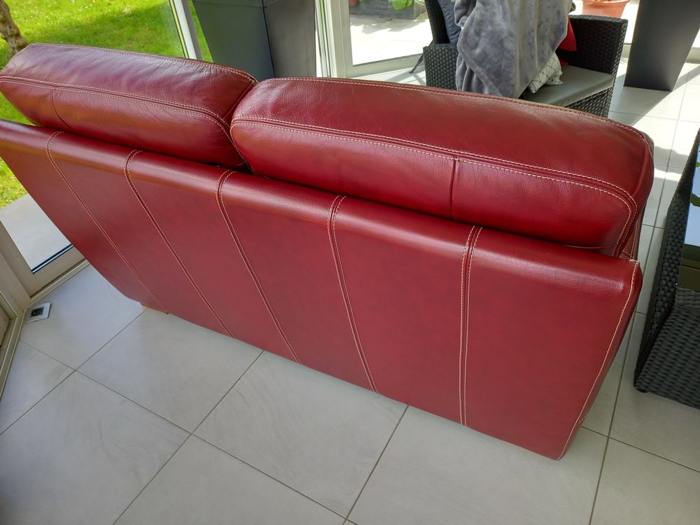 CANAPE CUIR
Meubles