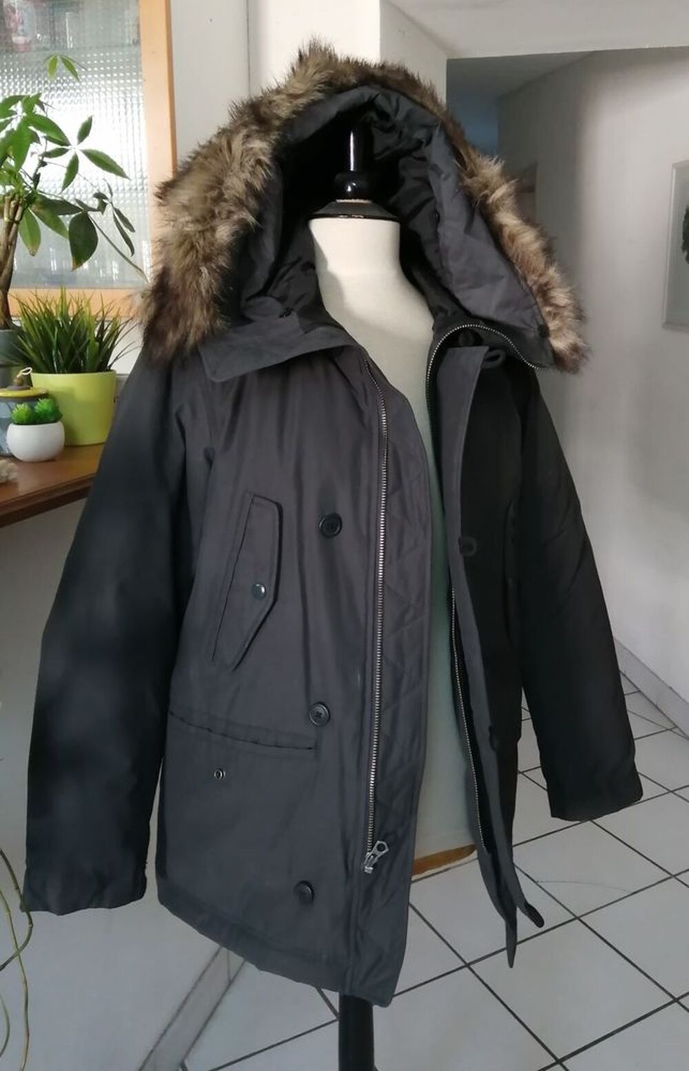 Achetez parka homme neuf revente cadeau annonce vente Lyon