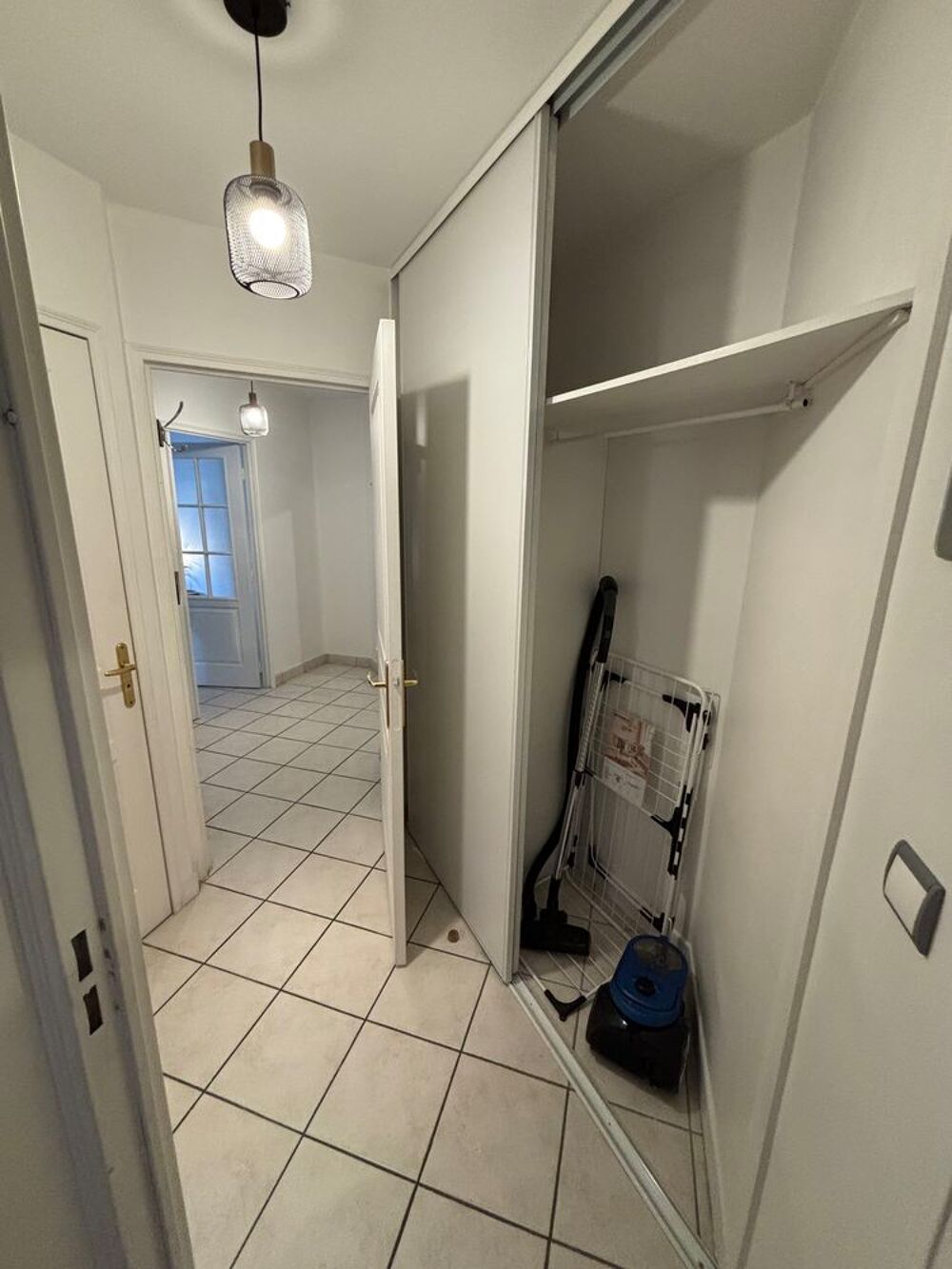 Location Appartement Villeurbanne Salengro ? T2 meublé de 59,18 m², balcon plein Villeurbanne