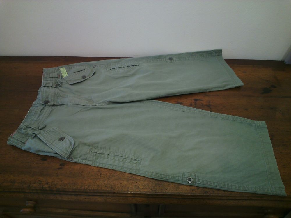 Bermuda kaki Sergent Major 10 ans - TBE Vêtements enfants