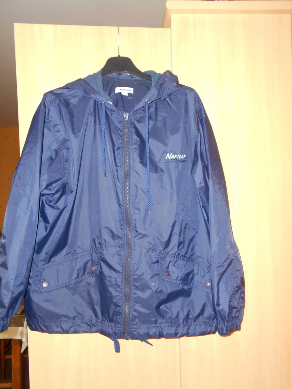 coupe vent neuf taille s Vêtements