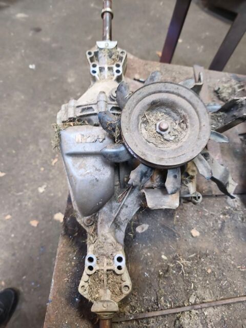 Boite hydro tondeuse 110 Leg� (44)