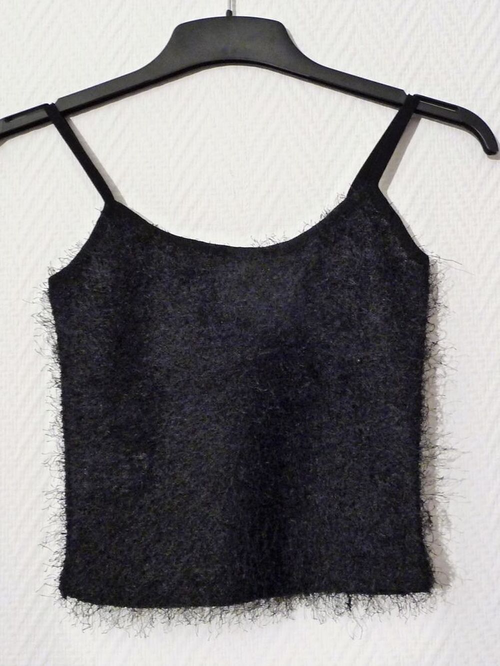 Top/ Tee Shirt Noir &agrave; Fines Bretelles- Taille 1- Jennyfer Vêtements
