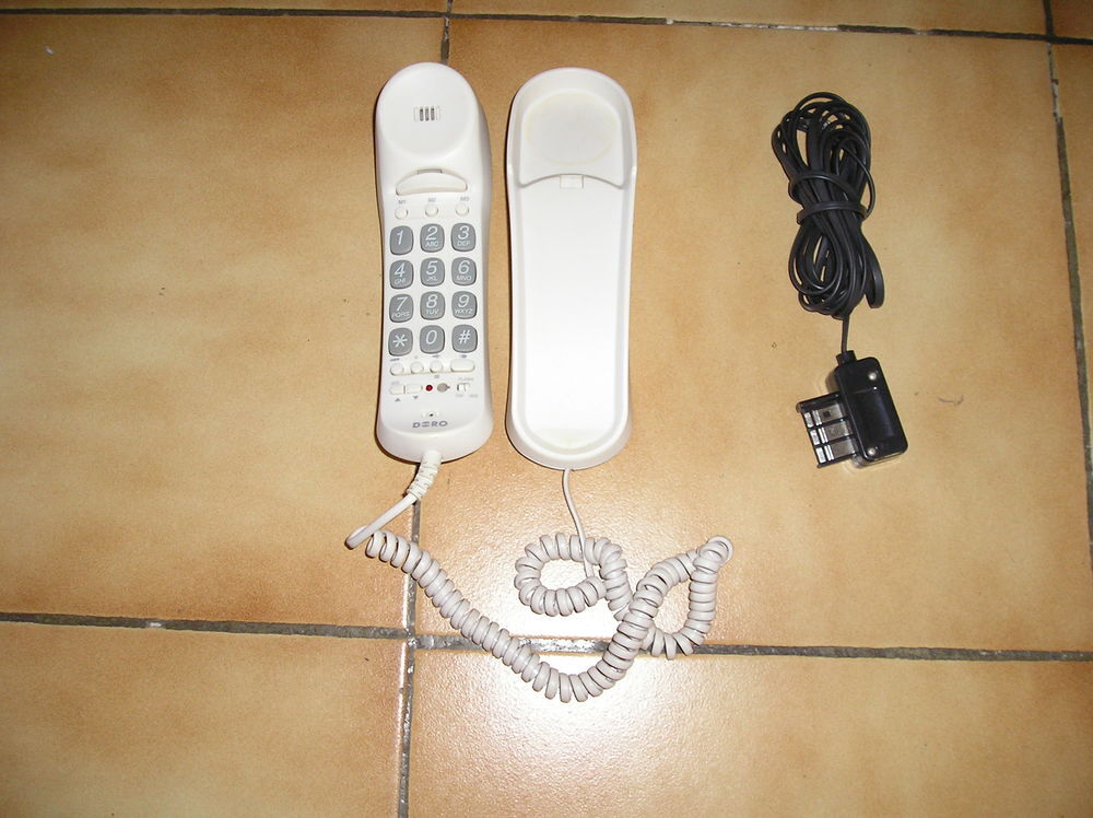 T&eacute;l&eacute;phone filaire DORO TEL2
Tlphones et tablettes