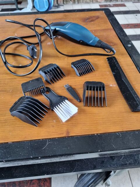 Tondeuse cheveux 20 Saint-Quentin-la-Motte-Croix-au-Bailly (80)