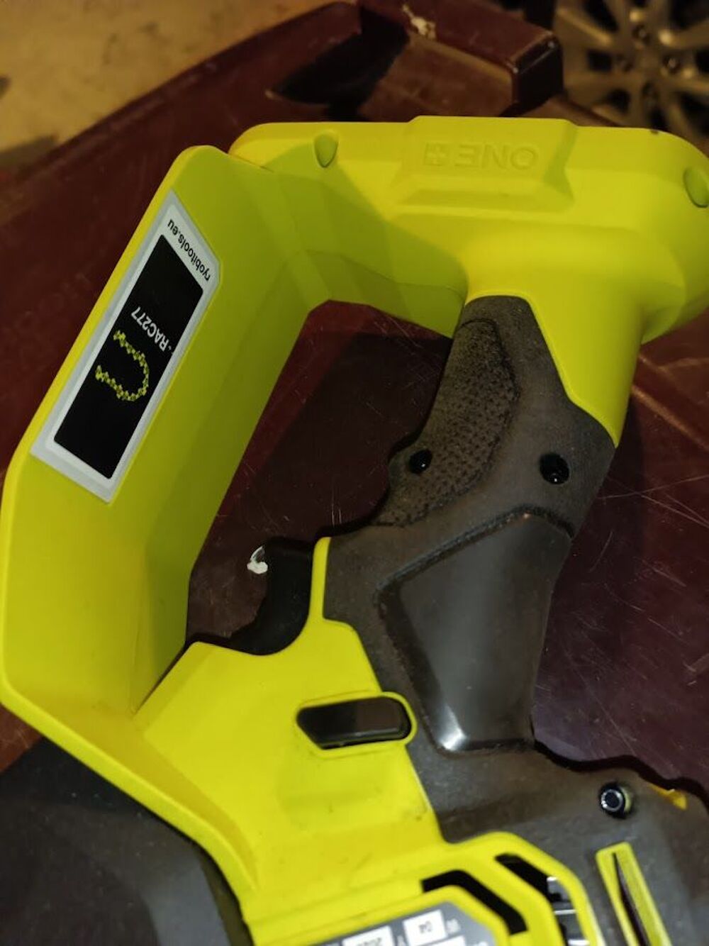 Mini tron&ccedil;onneuse Ryobi, 18 V. , RY18PSX15A-0 Bricolage