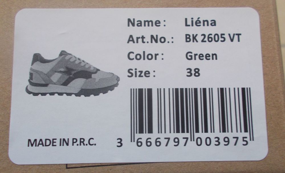 Paire de Baskets Sneakers : Vanessa Wu - Taille 38 - NEUVE Chaussures