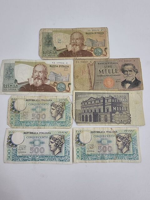 Lot de de 7 anciens billets de banque de 2 x 2000, 3 x 1000 6 Vulbens (74)