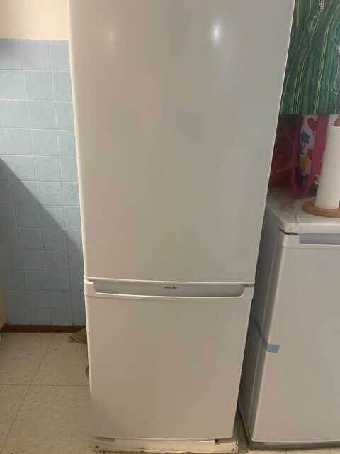 Refrigerateur-congélateur Proline 170 Argenteuil (95)
