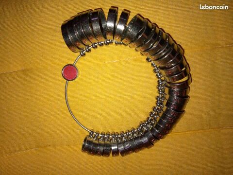 baguier taille 1 � 36 25 Beauchamp (95)