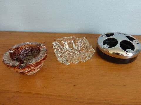 CENDRIERS 2 Doussard (74)