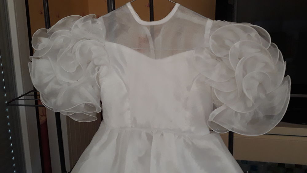 Robe c&eacute;r&eacute;monie longueur 68 cm Vêtements enfants