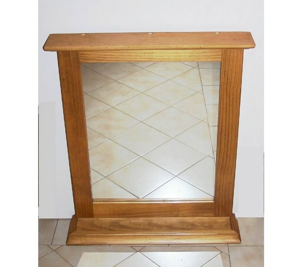 DEUX MIROIRS avec etagere Meubles