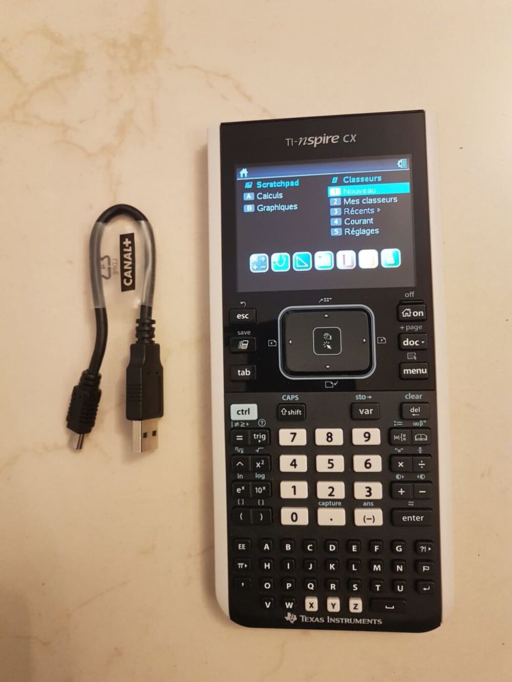 TI-NSPIRE CX - Calculatrice scientifique avec c&acirc;ble charge Matériel informatique