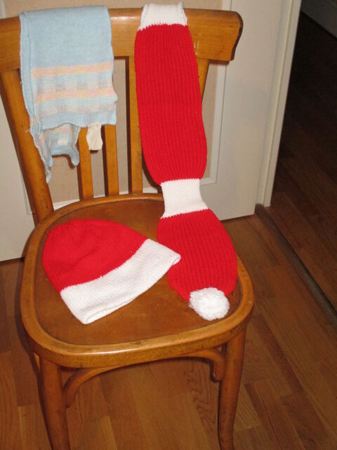 bonnet et cachez nez rouge blanc 0 M�rignies (59)