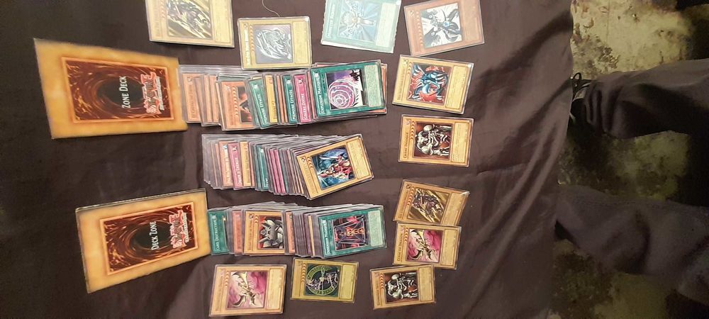 Lot de 296 Yu-Gi-Oh 