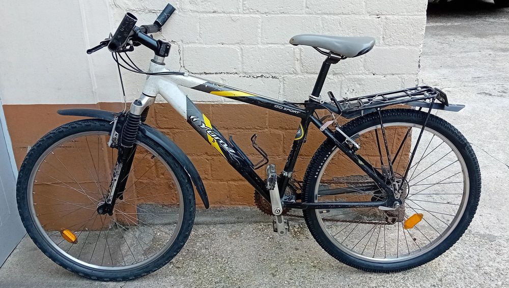 VTT GO SPORT YUMA Equip&eacute; pour la ville Vélos