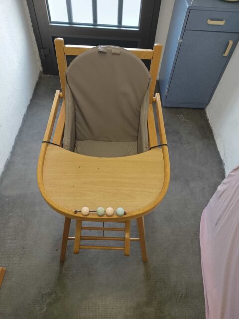 chaise+enfant 25 Vieux-Charmont (25)