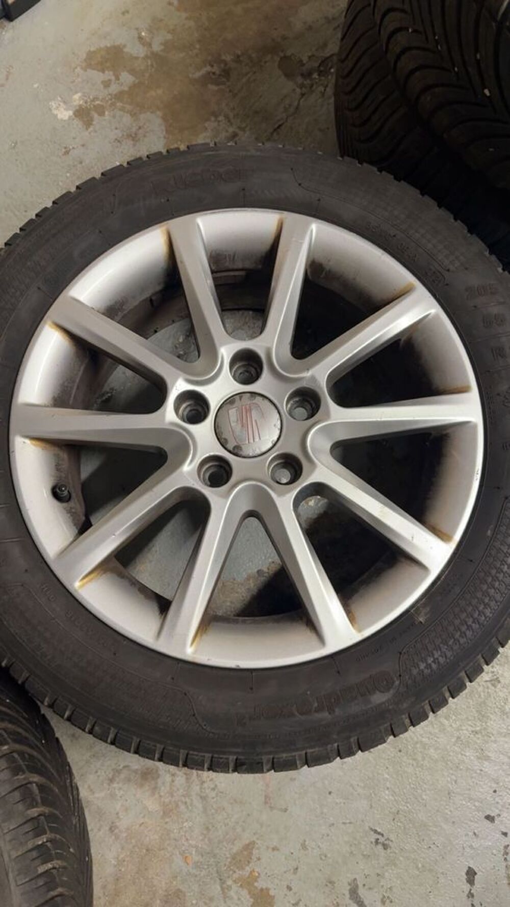 Pneu voiture - roue  occasion 77000 Melun