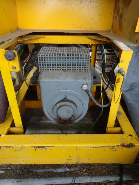 groupe lectrogne 4000 La Fert-Bernard (72)