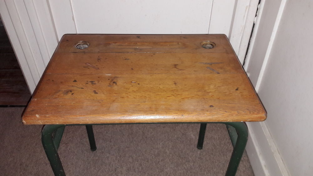 petite table d'&eacute;cole vintage Meubles