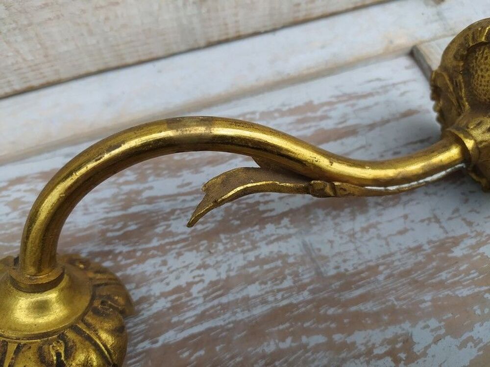 Anciennes Appliques Bronze Dor&eacute; Tulipe Lampe Décoration