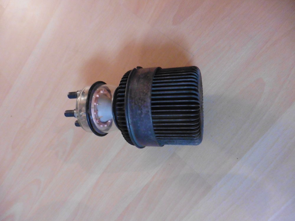 Lampe de puissance d'&eacute;metteur Radio (Type vapotron) Décoration