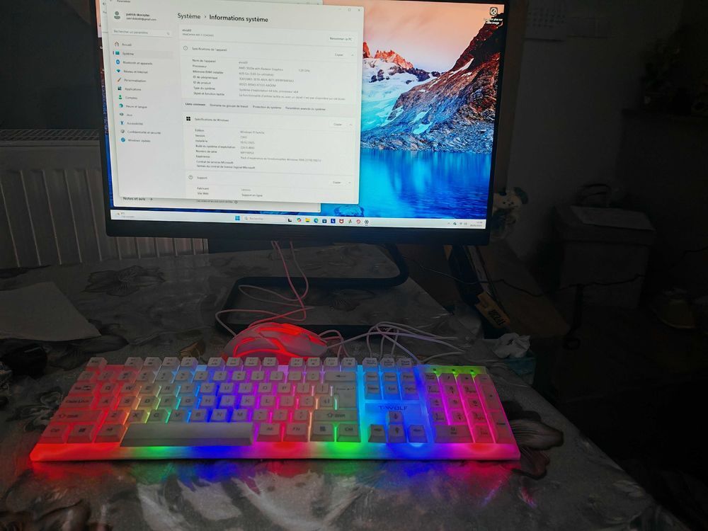 pc Lenovo fix complet tout en un tactile plus clavier lumineux Matériel informatique