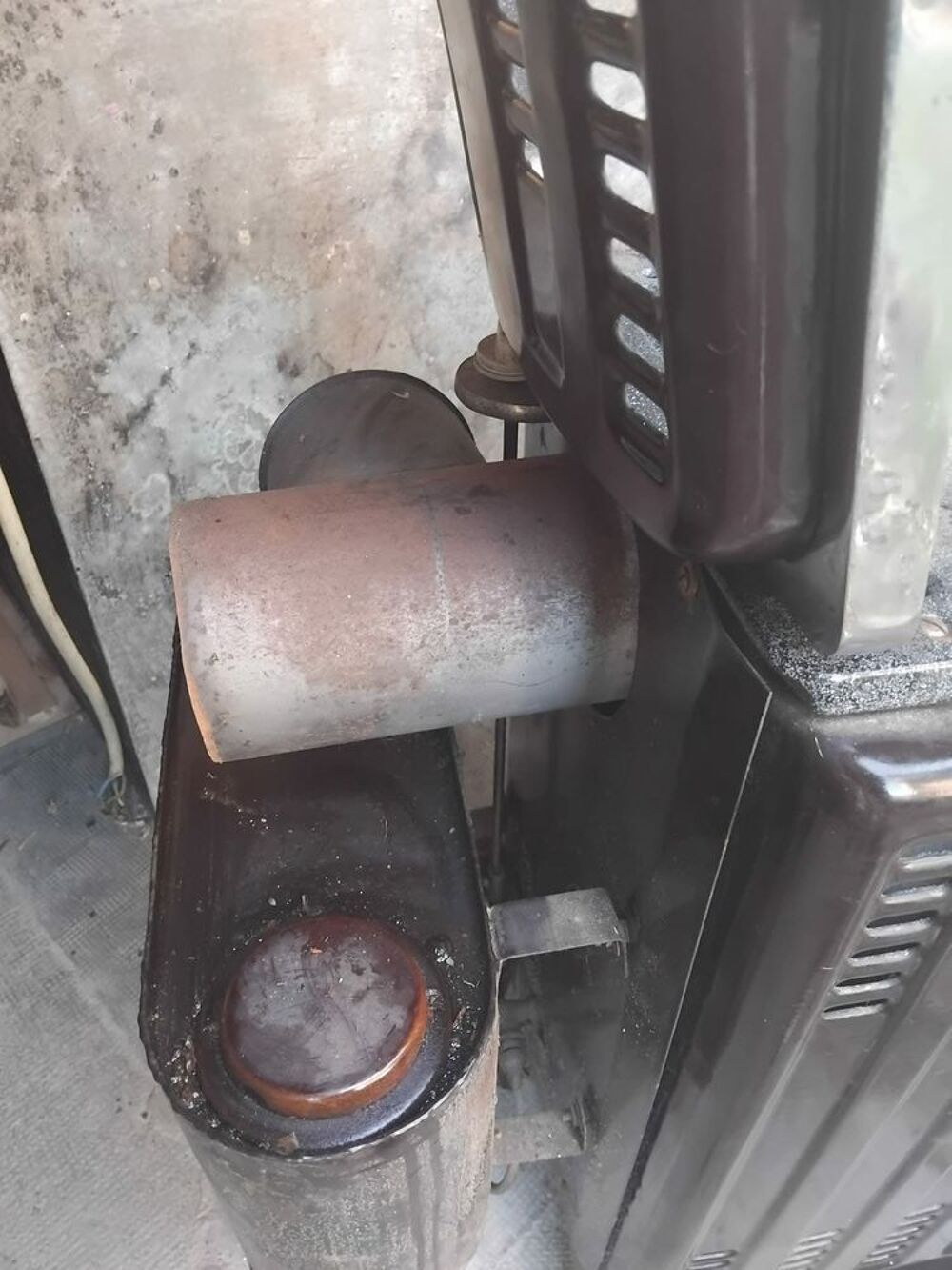 poele mazoute rustique Electroménager