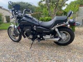 KAWASAKI 1990 occasion 30610 Sauve