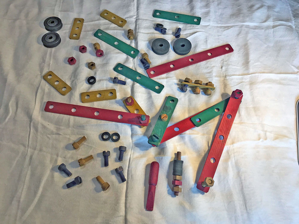 Jeu constructif en bois 