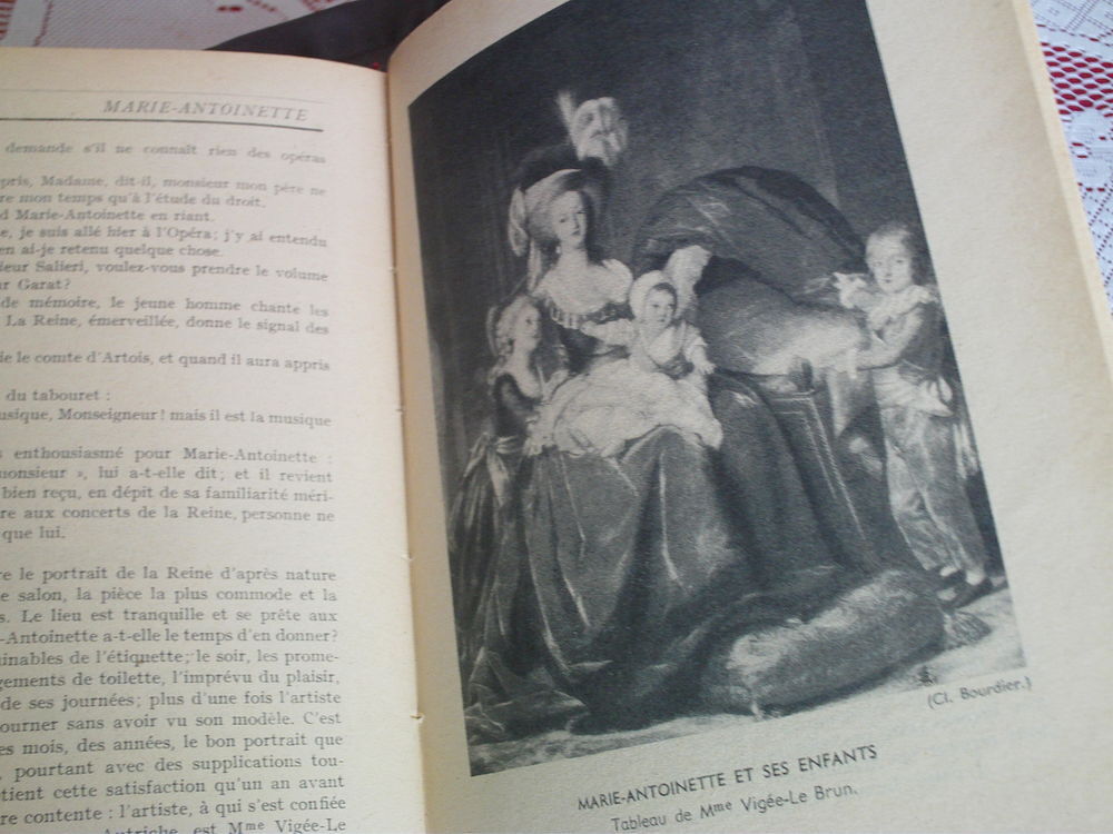 Deux livres anciens 1951 Marie Antoinette - Napol&eacute;on N&deg; 566 