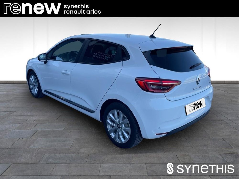 Clio V Clio E-Tech full hybrid 145 Evolution 2023 occasion 13200 Arles